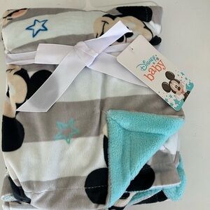 Disney Baby Mickey Mouse Plush Blanket in Aqua, White & Black